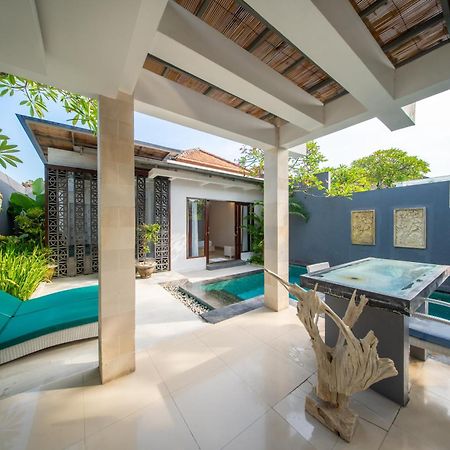 The Tukad Villa Seminyak Exterior foto